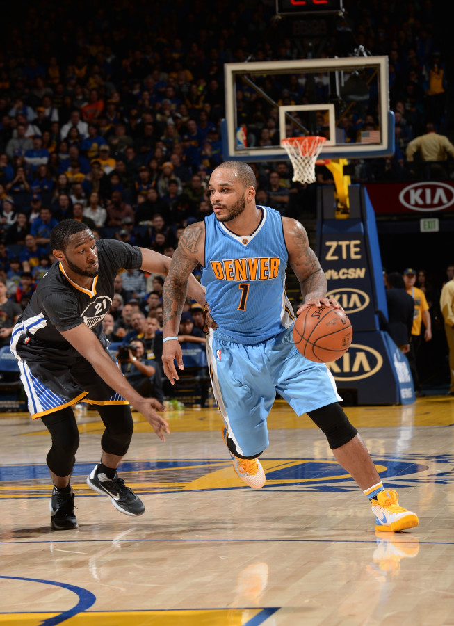 OAKLAND, CA - JANUARY 2: Jameer Nelson #1 of the Denver Nuggets handles the ball during the game against the Golden State Warriors on January 2, 2016 at ORACLE Arena in Oakland, California. 

Copyright 2016 NBAE (Photo by Noah Graham/NBAE via Getty Images)