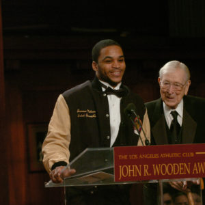 Jameer Nelson recieving the Wooden Award during his time at Saint Joseph's University
